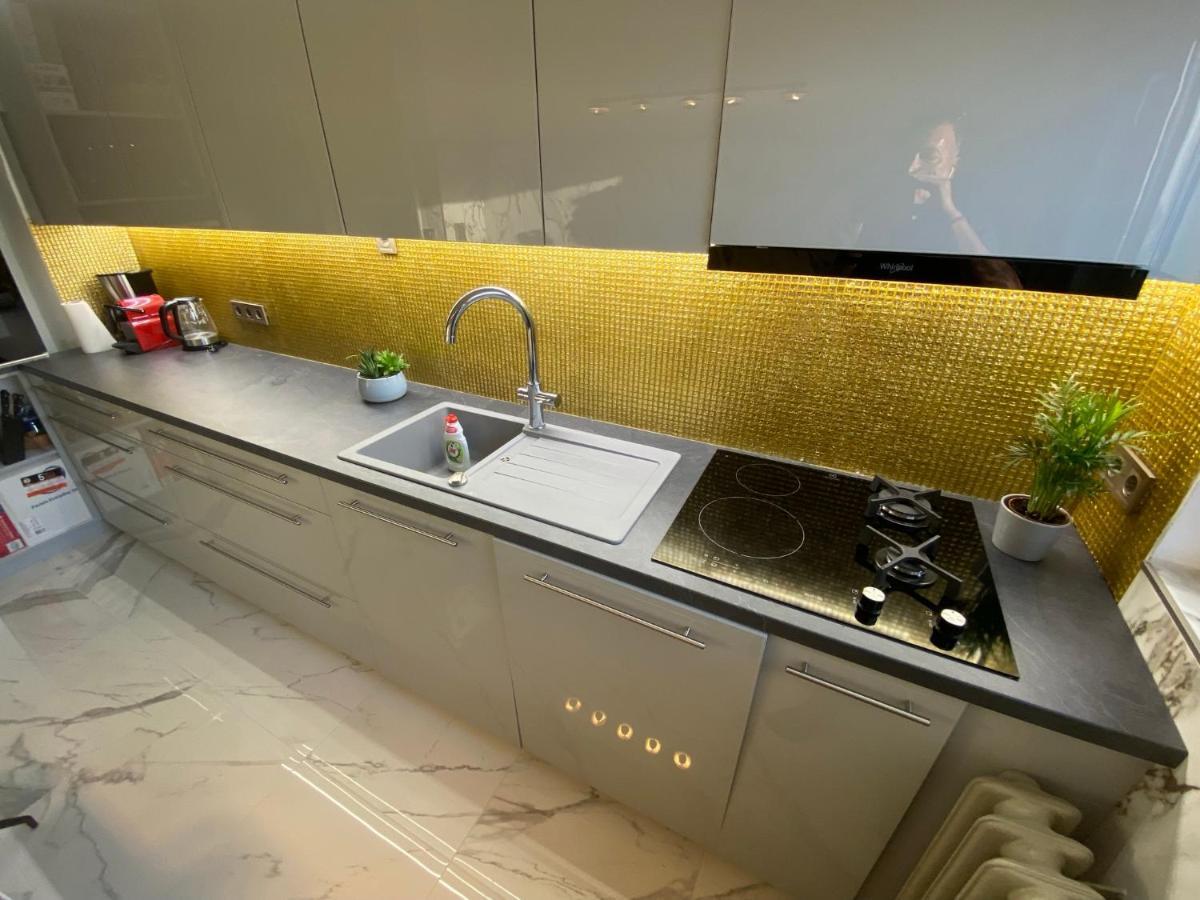 Lonyay Street Apartment بودابست المظهر الخارجي الصورة